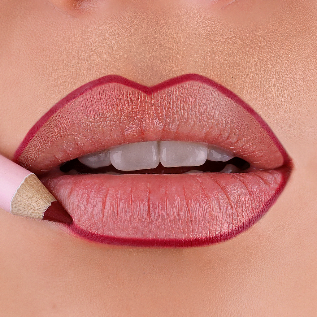 *LIP LINER TINTO